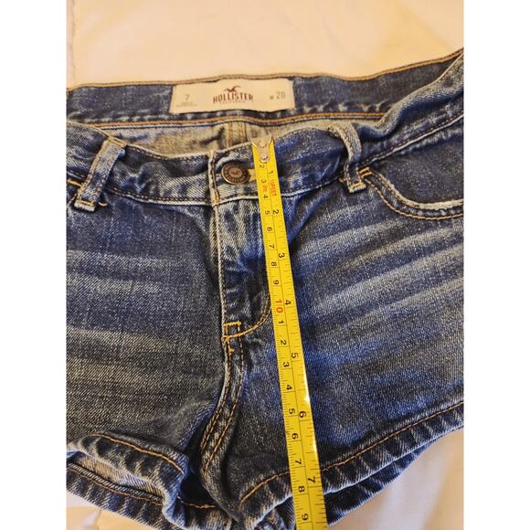 Hollister Jean SoCal Low Stretch Denim Ripped Shorts Sz 7 W 28 Festive Party Y2K - Picture 6 of 7